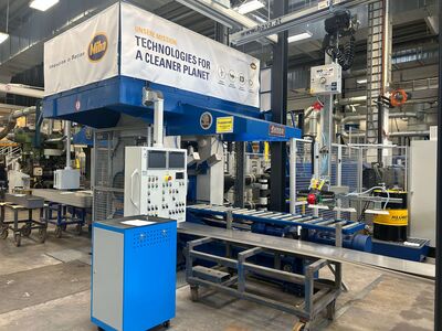 Rolling mill with clad material in front